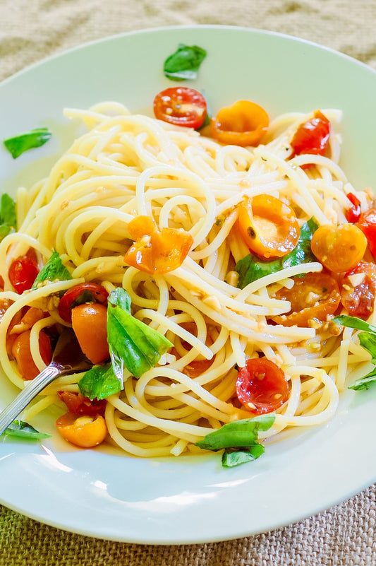 No Cook Tomato Sauce