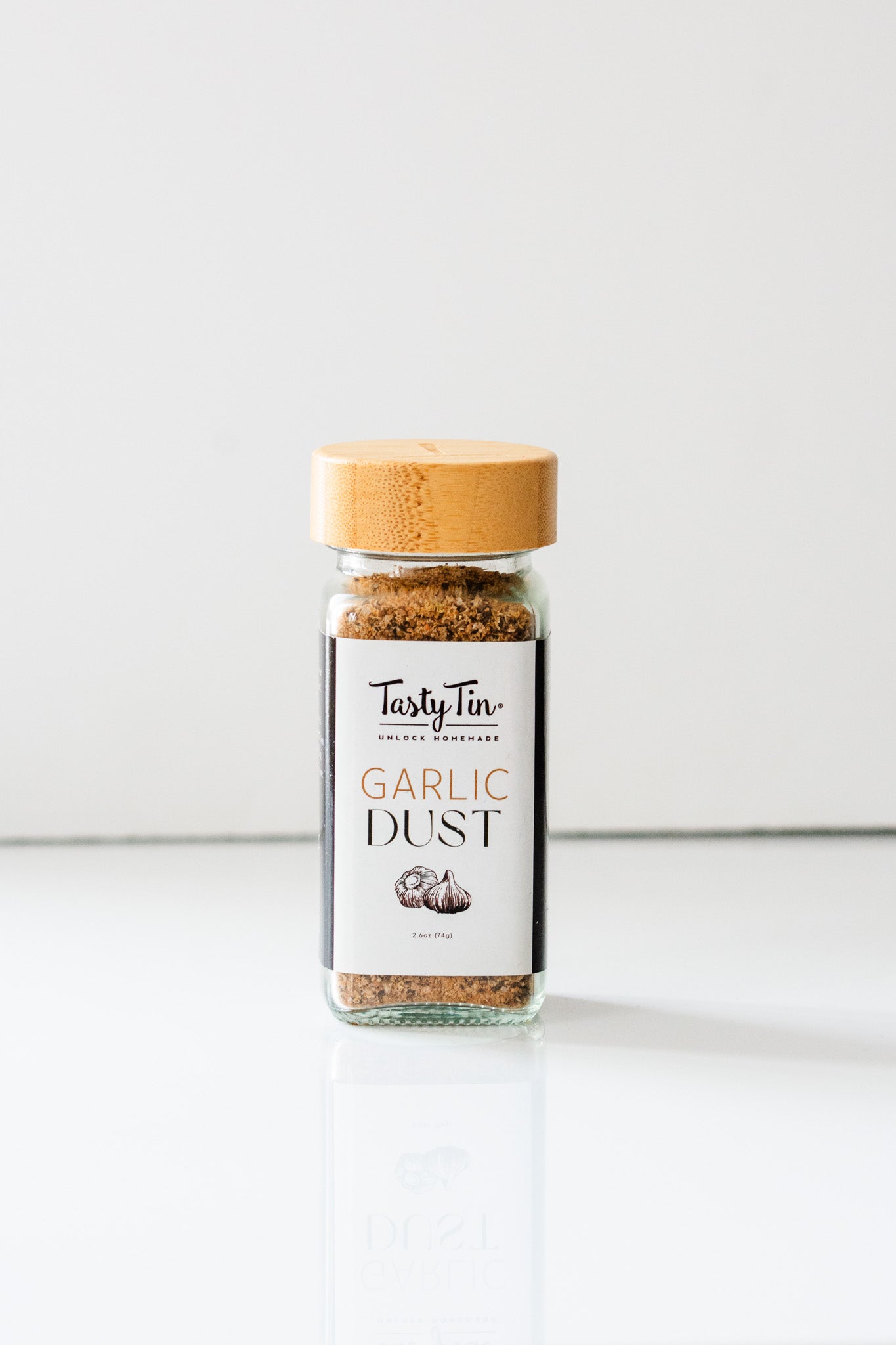 Tasty Tin Garlic Dust Seasoning Shaker with Bamboo Lid