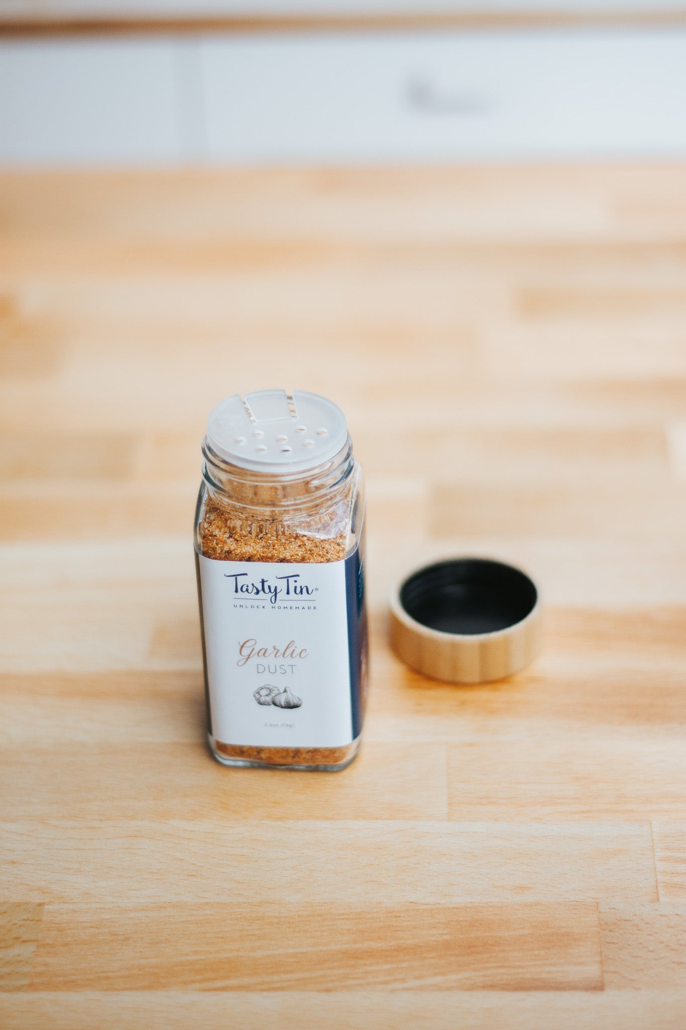 Garlic Dust - Shaker Jar - Tasty Tin